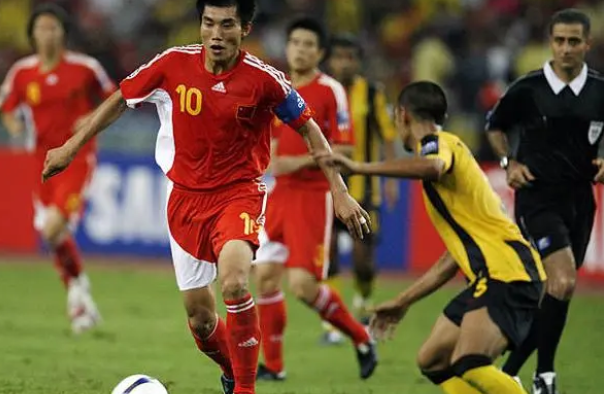 中国足球队历届亚洲杯成绩排名